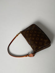 LOUIS VUITTON POCHETTE ACCESSOIRES